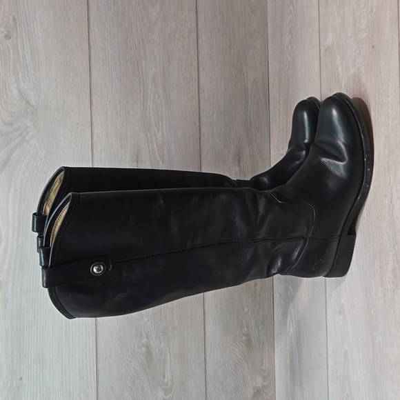 Frye Women 4001 3477167 Melissa 3 button Tall Riding Boots shoes sz 6B - Picture 2 of 14